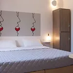 Lobby Collective - Ostello Lecce