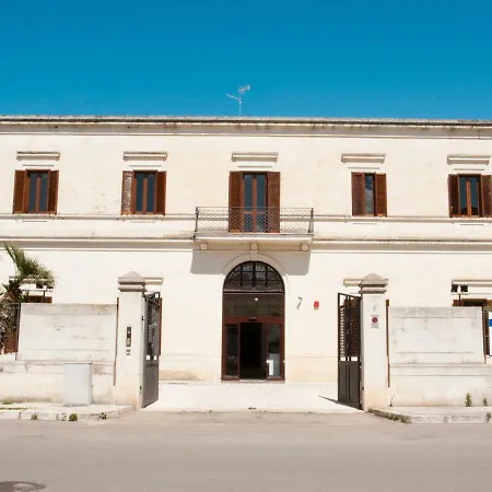 Hostel Lobby Collective - *