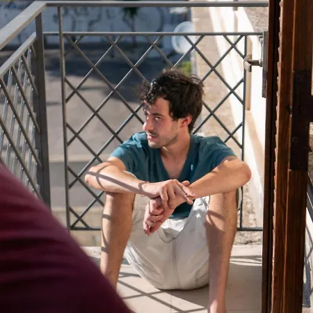 Lobby Collective - Hostel *