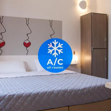 Lobby Collective - Hostel