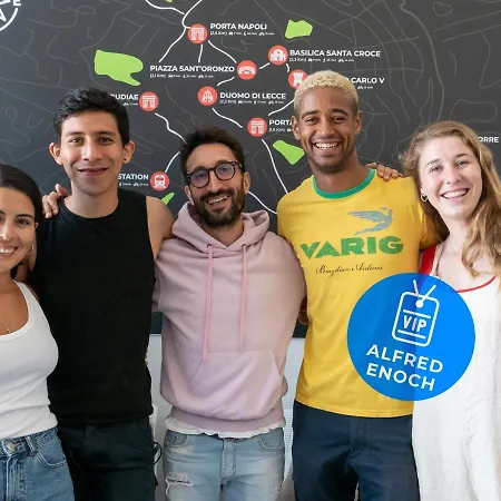 Lobby Collective - * Lecce