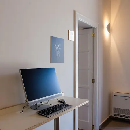 Lobby Collective - * Lecce