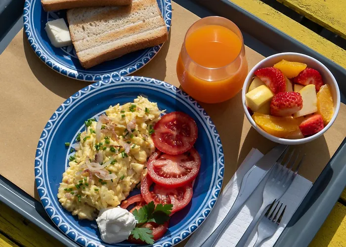 אכסניה Lobby Collective -