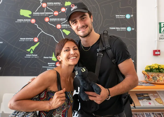 Lobby Collective - לצ'ה