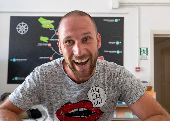 אכסניה Lobby Collective -